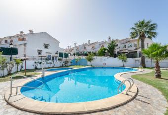 El Descanso del Faro has Balcony rooms
