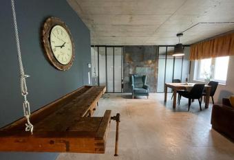 Apartament na Ogrodowej has Balcony rooms