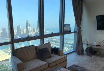 Lovely 2 Bed Apt on 24 Floor in Zig Zag Tower has Balcony rooms