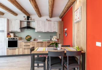 L antica corte apt Angelina has Balcony rooms