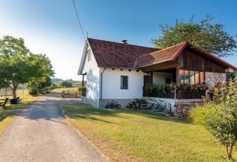 Farmstay Koti   has Balcony rooms