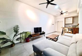 Lovely 2BR Unit (Pet Friendly) Melaka City Centre has Balcony rooms