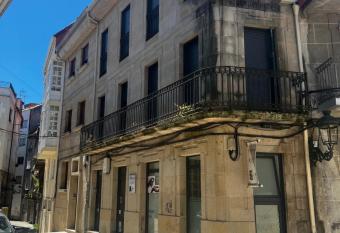 Apartamentos Redondela - Centro hist  rico has Balcony rooms