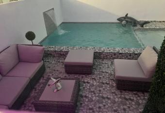 Satisfaction has rooms with a private hot tub