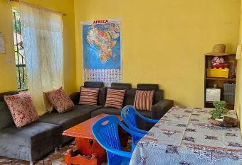 Leo   s House has Balcony rooms