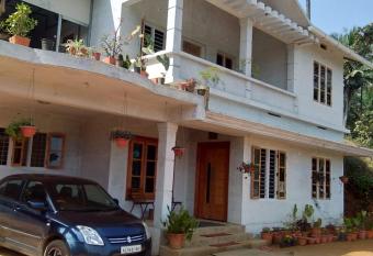 Royal valley service villa has Balcony rooms