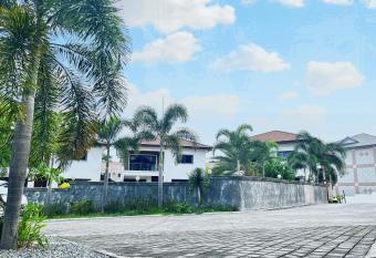 Koregon Pool Villas has Balcony rooms