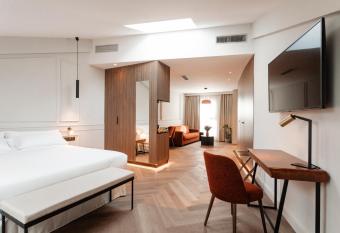 Bilder Boutique Hotel allows 18 year olds to book a room