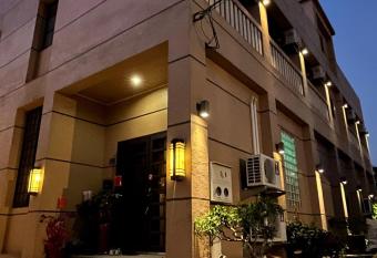 Kinmen Old Town Homestay has Balcony rooms