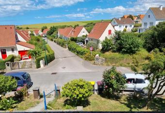 Kaly has rooms with a private hot tub