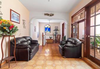 Topacio Hostal Quer  taro c  ntrico habitacion privada has Balcony rooms