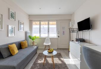 Esprit Tropical has Balcony rooms