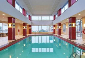 Executive Condo has Balcony rooms