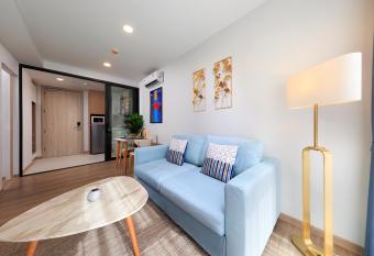 One bedroom Aprt20 - Close to Bangtao Beach allows 18 year olds to book a room