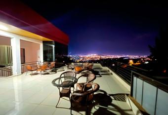 Rebero View Apartments has Balcony rooms
