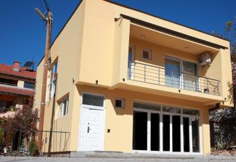 Cavleski apartment has Balcony rooms