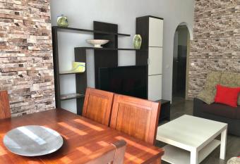 Los Soportales has Balcony rooms