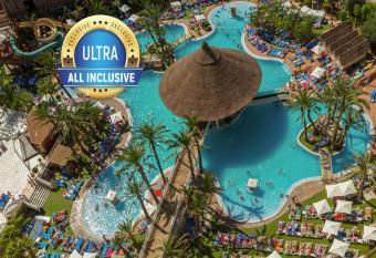 Magic Tropical Splash has Balcony rooms