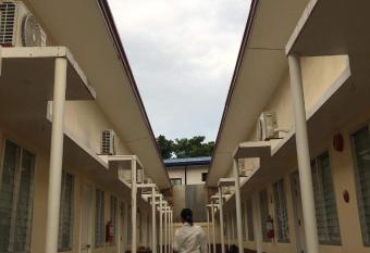 OYO 935 Palajuanders Inn allows 18 year olds to book a room