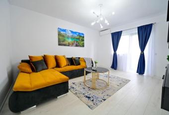 FLH - Just 5 has Balcony rooms