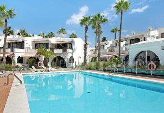 Apartment with beautiful Sea Views has Balcony rooms