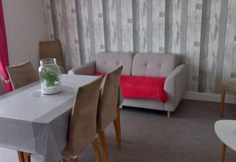 Superbe appartement devant les berges de liane. has Balcony rooms