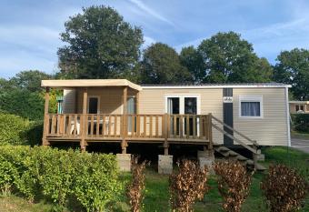 Camping Domaine de kerlann has Balcony rooms