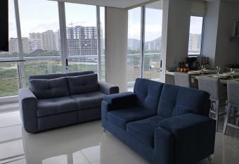 Hermoso apartamento amoblado con balc  n, piscinas yzona de barbacoa allows 18 year olds to book a room