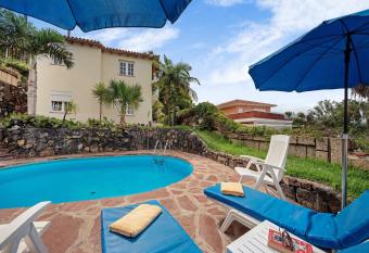 Villasol 3 has Balcony rooms