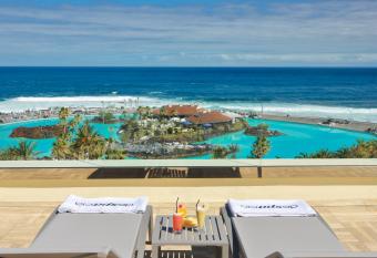 H10 Tenerife Playa allows 18 year olds to book a room