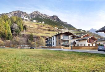 Violet a due passi da Bormio has Balcony rooms