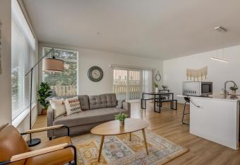 FRONTDESK Element Apts Walker's Point Milwaukee has Balcony rooms