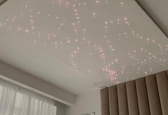 Silver Shine jacuzzi has rooms with a private hot tub