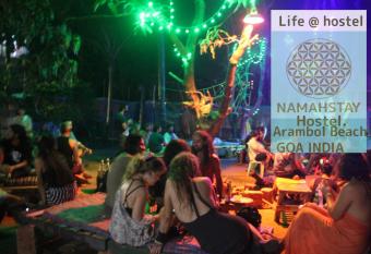 Namah Stay Arambol Hostel & Cowork allows 18 year olds to book a room