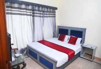 Hotel Zea Care Johar Town Lahore has Balcony rooms