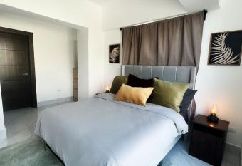 3B-Lovely 2 Bedroom Apartment, great location in SDQ allows 18 year olds to book a room