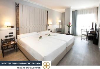 Hotel Gran Via allows 18 year olds to book a room