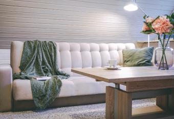 Gem  tliches Dachapartment mit Schwarzwaldblick allows 18 year olds to book a room