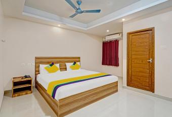 Itsy By Treebo - Elite Inn allows 18 year olds to book a room