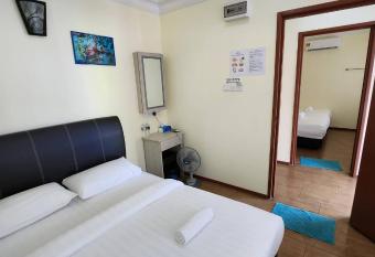 LTH (Little Turtle s Home) has Balcony rooms