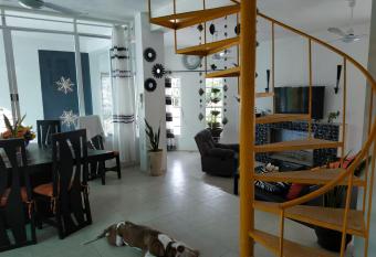 La fressca allows 18 year olds to book a room