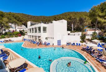 Globales Montemar has Balcony rooms