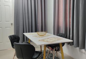 iConnect Guest House Tagum has Balcony rooms