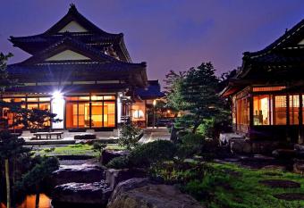                                            allows 18 year olds to book a room