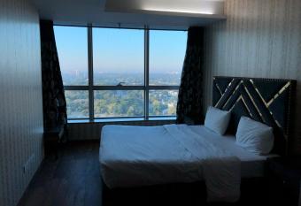 (Centaurus Apartments) Lovely 1 bedroom condo has Smoking rooms