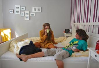 Lotte - The Backpackers allows 18 year olds to book a room