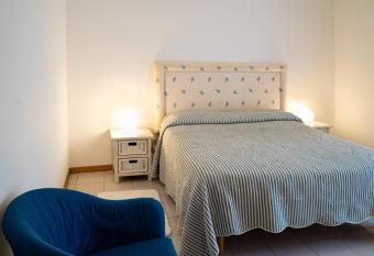 Elegant apartment in residence with pool has Balcony rooms