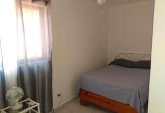 Club residencial allows 18 year olds to book a room