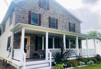 Naomi   s has Balcony rooms