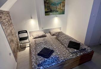 The rainbow 1 allows 18 year olds to book a room